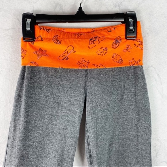 [Nike] Grey Yoga Pants - Picture 2 of 4